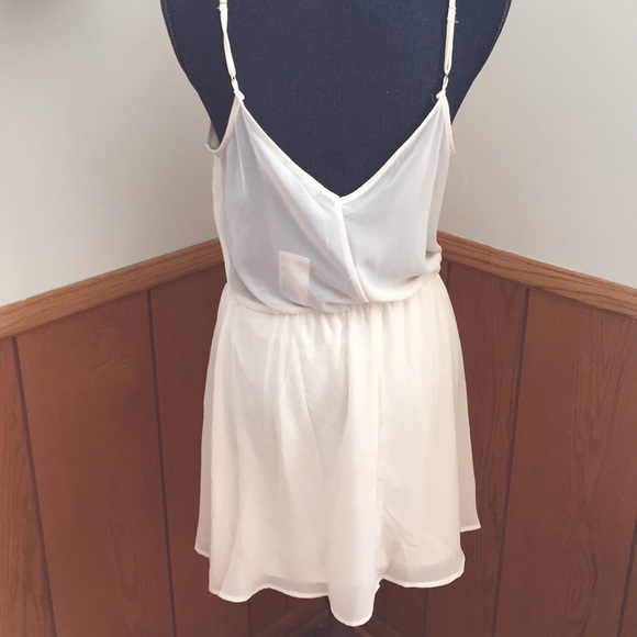 NWT dress - Picture 2 of 3